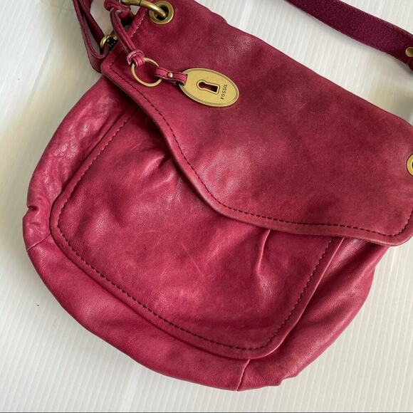 Fossil red leather front flap crossbody - Picture 2 of 16